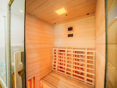 Apartment Apartment 3 mit Infrarotkabine - Features photo 21