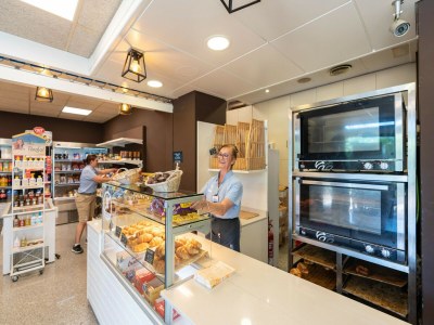 Holiday house Cosy bungalow with terrace - Environment photo 14