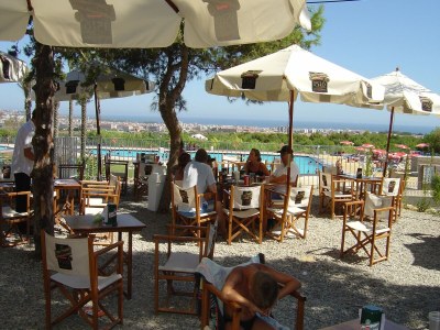 Chalet Good standard furnished chalet on nice park - Outdoor photo 9