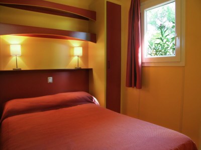 Chalet Chalet mit Klimaanlage in schönem Park - Features photo 7