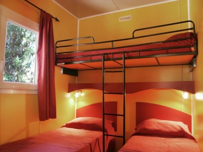 Chalet Chalet mit Klimaanlage in schönem Park - Features photo 9