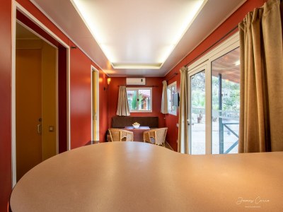 Chalet Chalet mit Klimaanlage in schönem Park - Features photo 10