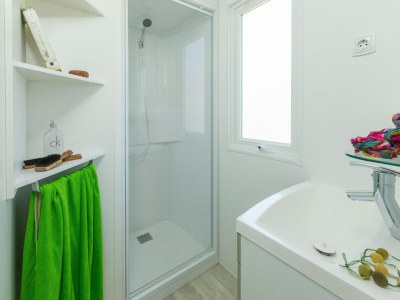 Bungalow Bungalow near Pals Beach with Pool - Features photo 7