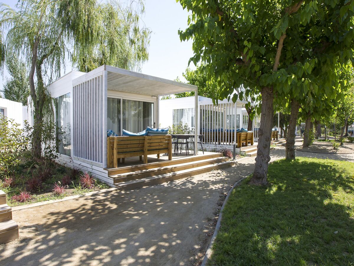 caravan Chalet in Spanien mit moderner Ausstattung