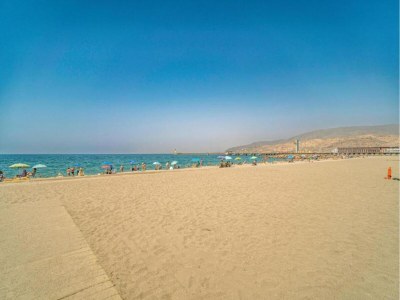 caravan Relaxing Family Beach Home - Environment photo 29