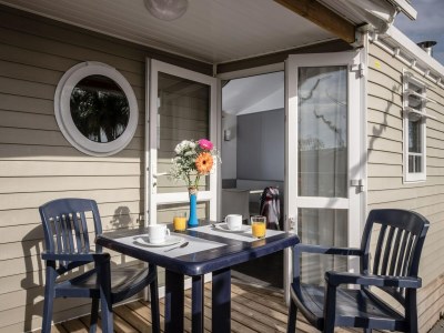 Holiday house Charming Getaway with Garden - Outdoor photo 6