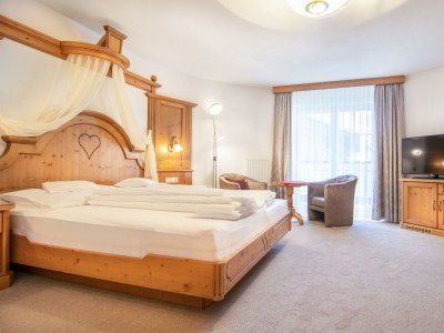 Holiday room Mehrbettzimmer - Halbpension bis 5 Nächte - Outdoor photo 2