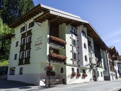 Holiday room Einzelzimmer mit Dusche, WC - Outdoor photo 4