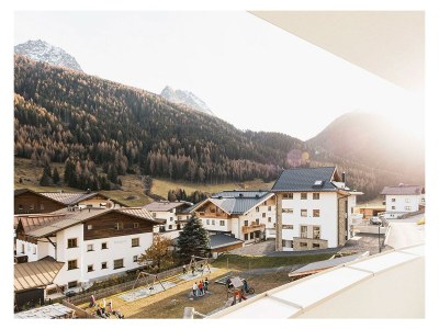 Holiday room "DOPPELZIMMER TYP C" mit Dusche, WC - Outdoor photo 3