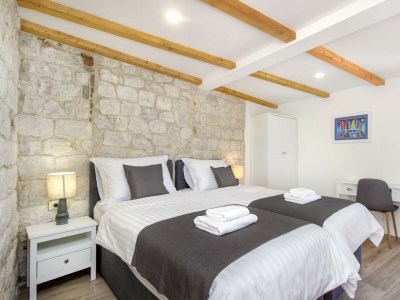 Holiday house Stone House Trogir - Features photo 14