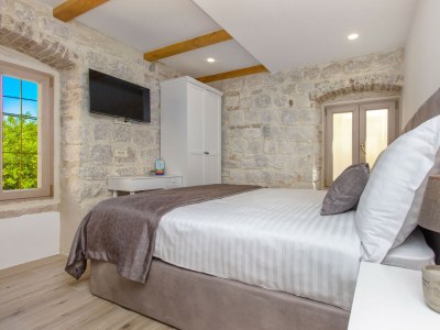 Holiday house Stone House Trogir - Features photo 17