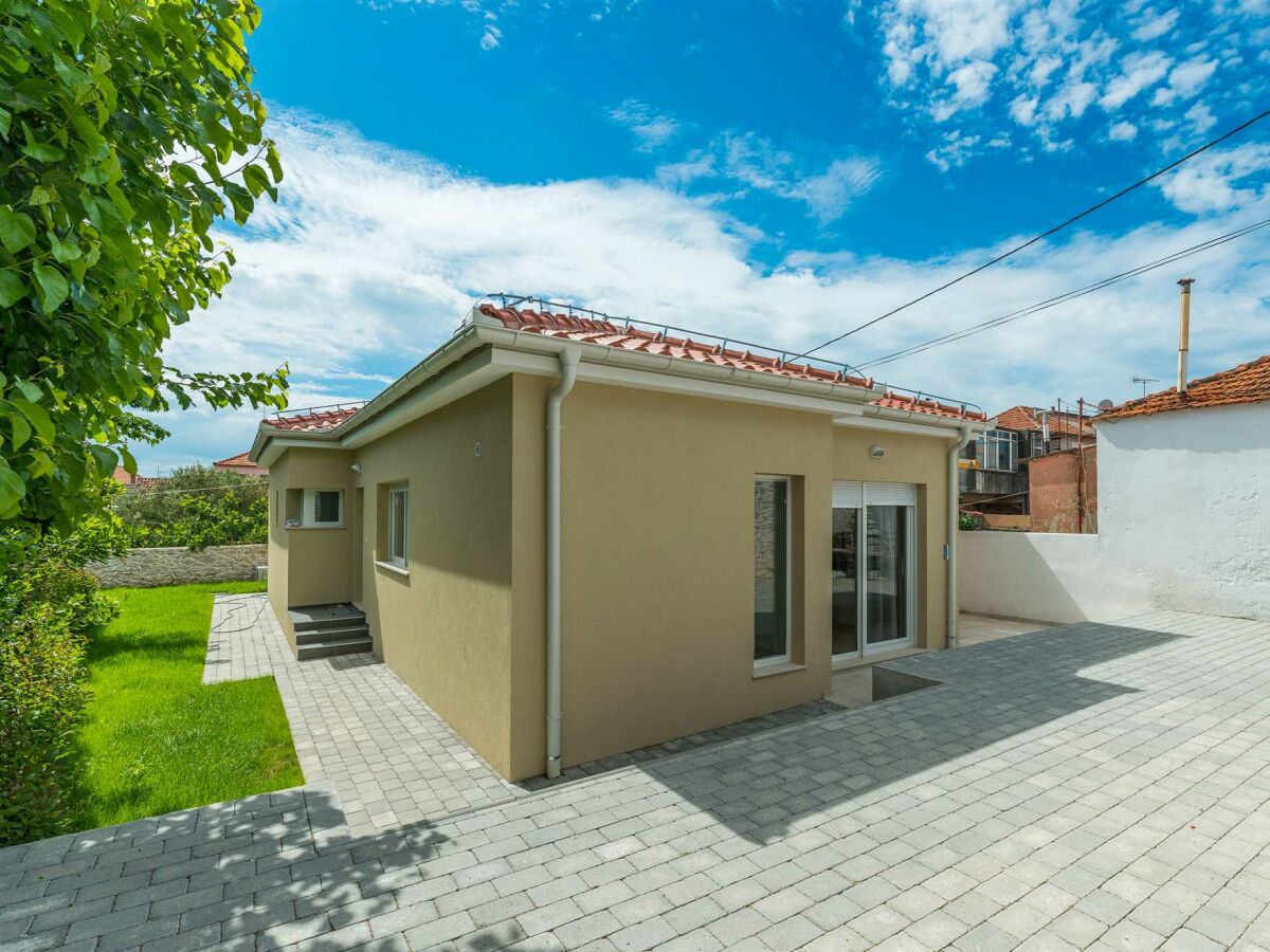 Villa Villa Donato with Jacuzzi - Outdoor photo 2