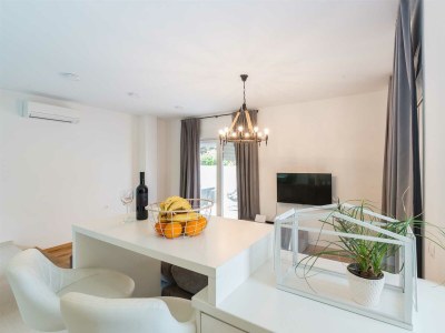 Villa Villa Donato with Jacuzzi - Features photo 37