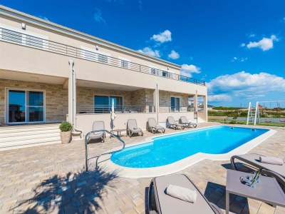 Villa Villa Providenca with heated pool - Outdoor photo 2