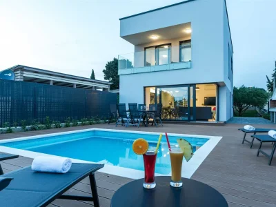 Villa Villa Tuta with heated pool - Outdoor photo 9