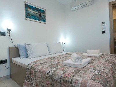 Villa Villa Tuta with heated pool - Features photo 41