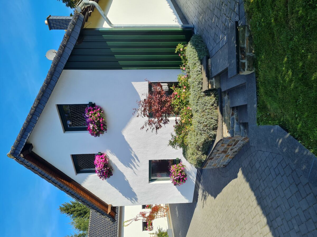 Apartment 4-Bett-Ferienwohnung Braun