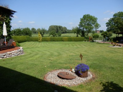 Holiday apartment - Krautsand - Vacation Apartment Nr. 1 - Outdoor photo 11