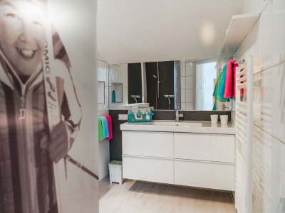 Holiday apartment ALPIN APPARTEMENTS Reinhard Tritscher - Holiday apartment "VAL D'ISERE" - Outdoor photo 6