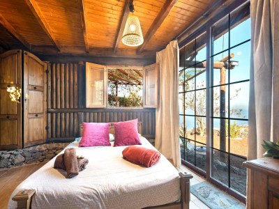 Cottage Holiday Home in Tenerife with Private Garden - Features photo 19