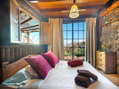 Cottage Holiday Home in Tenerife with Private Garden - Features photo 25