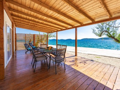 Mobile home Resort Deluxe Mobile Home (6+1) Beachfront - Outdoor photo 7