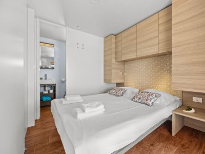 Mobile home Resort Deluxe Mobile Home (6+1) Beachfront - Features photo 17