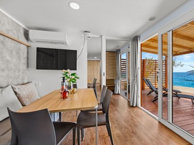 Mobile home Resort Deluxe Mobile Home (6+1) Beachfront - Features photo 22