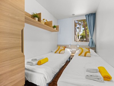 Mobile home Resort Deluxe Mobile Home (6+1) Beachfront - Features photo 31