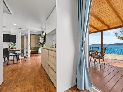 Mobile home Resort Deluxe Mobile Home (6+1) Beachfront - Features photo 33