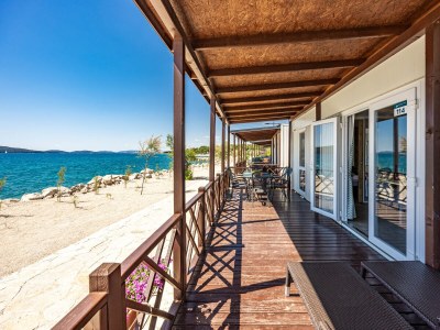 Mobile home Resort Premium Mobile Home (4+1) Beachfront - Outdoor photo 6