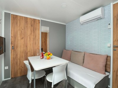 Mobile home Resort Premium Mobile Home (4+1) Beachfront - Features photo 15