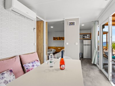 Mobile home Resort Premium Mobile Home (4+1) Beachfront - Features photo 21