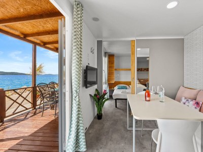 Mobile home Resort Premium Mobile Home (4+1) Beachfront - Features photo 24