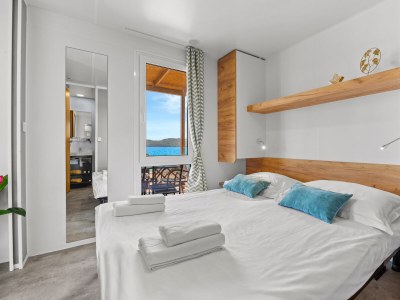 Mobile home Resort Premium Mobile Home (4+1) Beachfront - Features photo 28