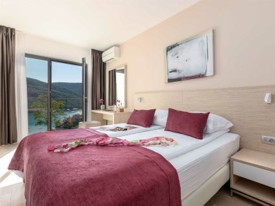 Apartment Premium apartment Kanat IV with beautiful sea view - Features photo 4