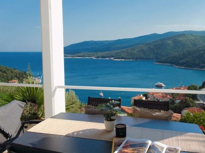 Apartment Design apartment Lillian with a beautiful sea view in Rabac - Apartment