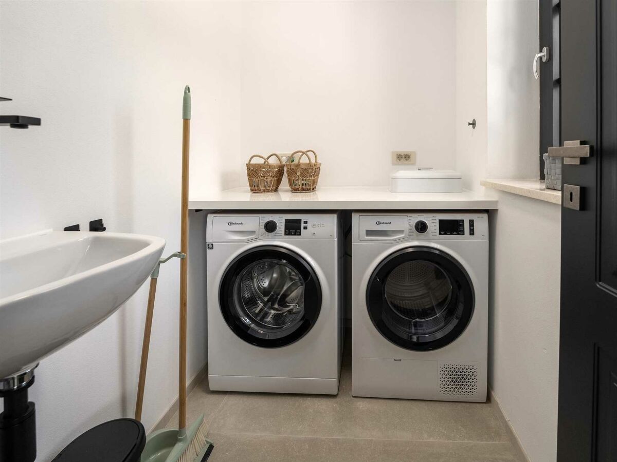 Holiday house Elegant Casa di Estelle with sea view - Outdoor photo 5