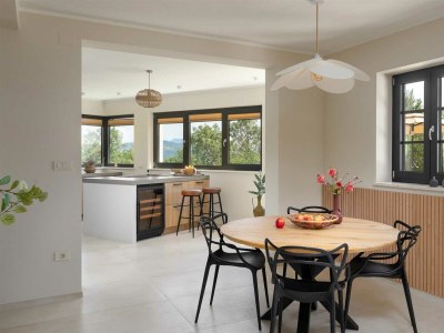 Holiday house Elegant Casa di Estelle with sea view - Features photo 14