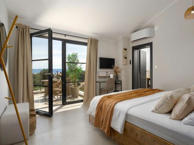 Holiday house Elegant Casa di Estelle with sea view - Features photo 15