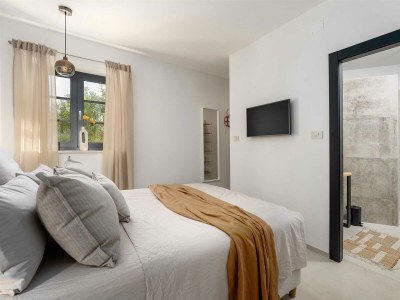 Holiday house Elegant Casa di Estelle with sea view - Features photo 17