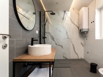 Holiday house Casa Piano in a calm village enveloped by nature - Features photo 10