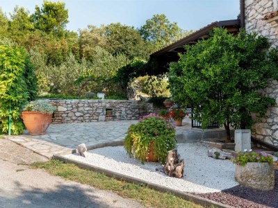 Holiday house Haus Salakova a lovely vintage stone house - Environment photo 15