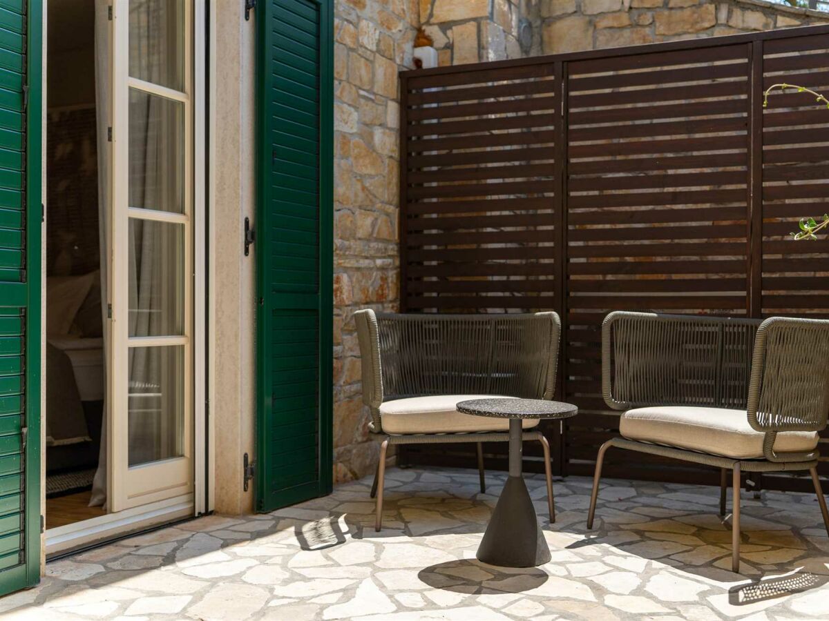 Villa Cheerful sea view villa Franka in a quiet location - Outdoor photo 4