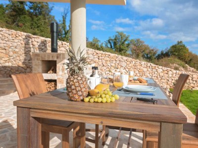 Holiday house Villa Soleil in peaceful location with a sea view - Outdoor photo 8