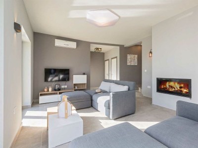 Holiday house Villa Soleil in peaceful location with a sea view - Features photo 16