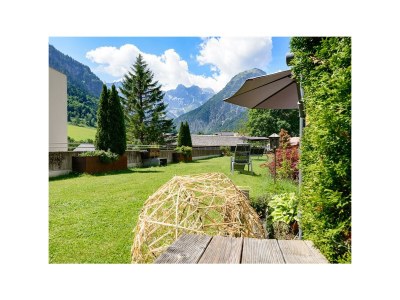 Apartment Zweibettzimmer, Dusche/WC, Küchenblock, neuwertig - Outdoor photo 2