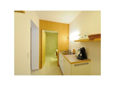 Apartment Zweibettzimmer, Dusche/WC, Küchenblock, neuwertig - Features photo 52