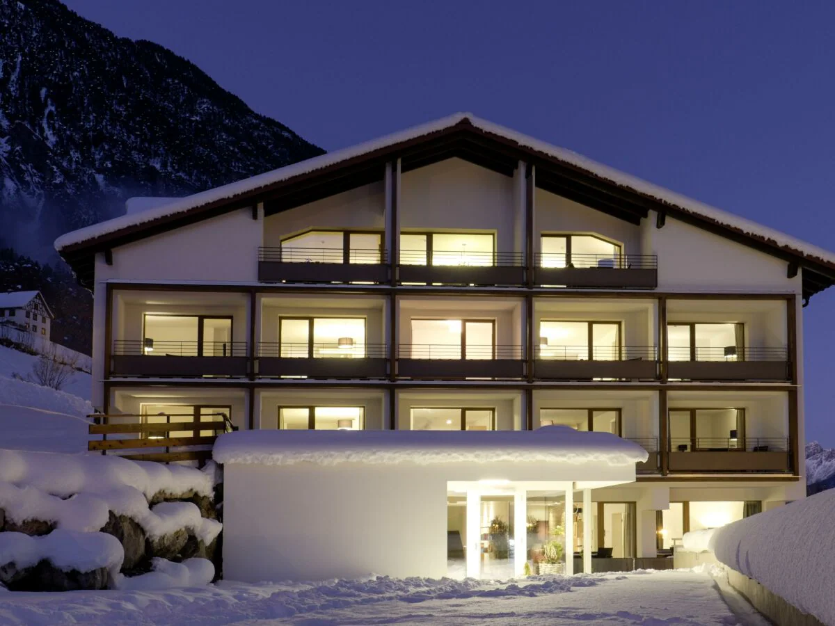 Apartment s' Familäre