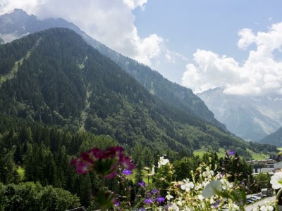 Apartment s' Familäre - Outdoor photo 15